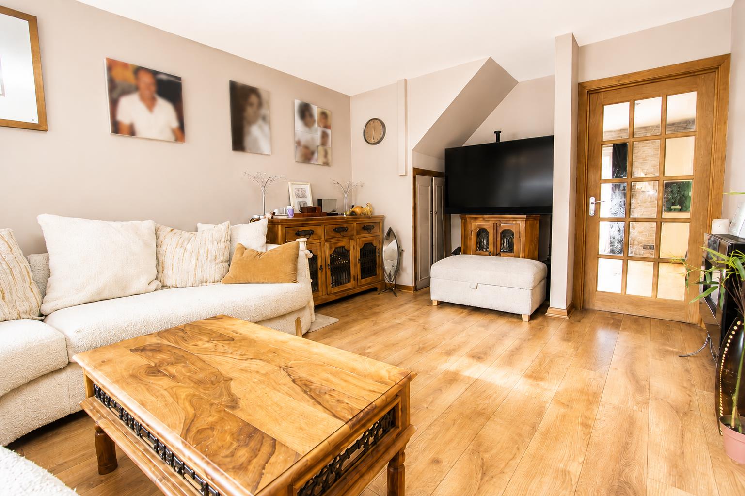 Caraway Place, Wallington